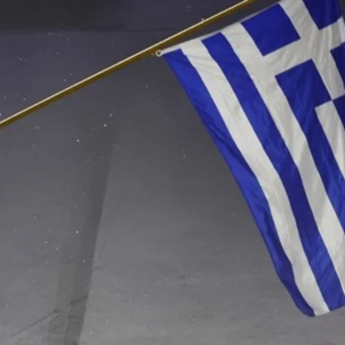 Ολυμπιακοί Αγώνες 2024 | Η ελληνική σημαία και η Νίκη της Σαμοθράκης στην τελετή λήξης στο Παρίσι [βίντεο]