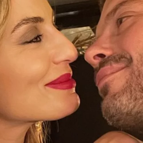 Ελεονώρα Μελέτη | Οι ευχές στον Θοδωρή Μαροσούλη για τα γενέθλιά του και η τούρτα - υπερπαραγωγή