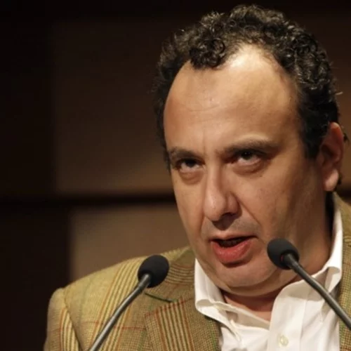 Ο Χρήστος Χωμενίδης για την Εύα Καϊλή | Είσαι υπερτυχερή, νέα, όμορφη, πλούσια και έχεις το θράσος να χρηματίζεσαι;