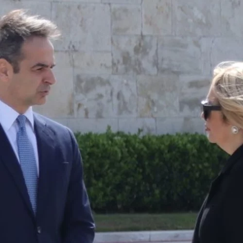 Επιστρέφει εκτάκτως στην Αθήνα ο Μητσοτάκης | "Η Φώφη Γεννηματά έγινε σύμβολο θάρρους για όλους"