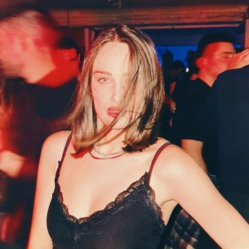 Μαρία Βοσκοπούλου | Με εντυπωσιακό animal print μπικίνι στη Σύρο