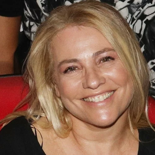 Μαριάννα Τουμασάτου | Υιοθέτησε τη μεγαλύτερη τάση στο μανικιούρ της