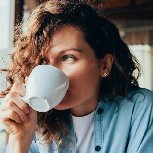 Τα νέα ροφήματα των Starbucks είναι ό,τι πρέπει για το χειμώνα