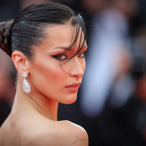 H Bella Hadid μάς παρουσιάζει το δικό της perfume brand, Ôrebella