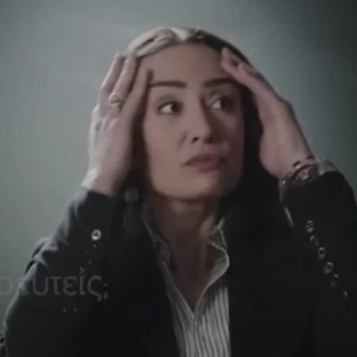 Kία Παπαδοπούλου | Η δημιουργός της καμπάνιας του συνεδρίου για τη γονιμότητα απαντά στις κατηγορίες