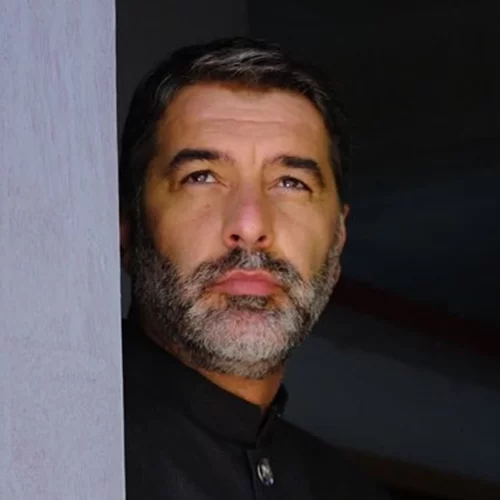 "Βόμβα" στις "Άγριες Μέλισσες" | Είναι ο Βόσκαρης ετεροθαλής αδελφός του Δούκα;