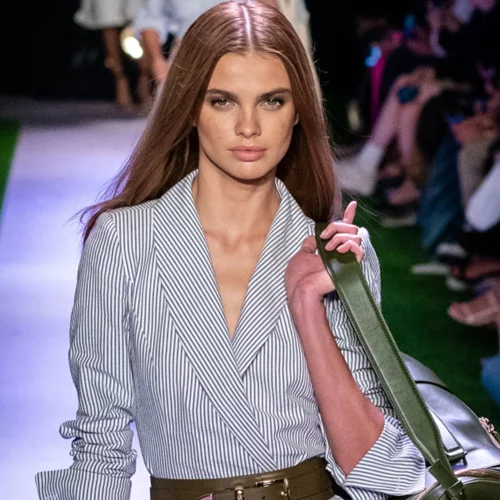 Πώς θα βρεις την τέλεια ισορροπία μεταξύ της κομψότητας και του sexyness