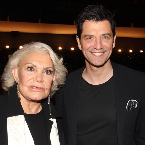 Σάκης Ρουβάς | "Είναι συνταρακτικό όταν βλέπεις έναν καλλιτέχνη να βιώνει αυτήν τη στιγμή"