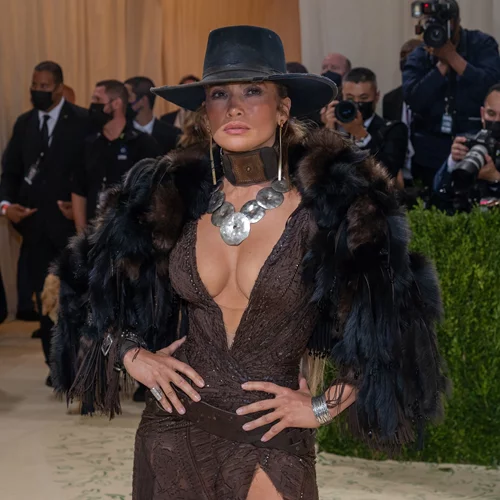 Η Artists Equity σε συζητήσεις με την Amazon για νέα ταινία με την Jennifer Lopez