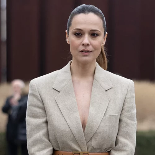 Βρήκαμε το blazer από την Zara που είναι ιδανικό για τις day to night εμφανίσεις σου το φθινόπωρο