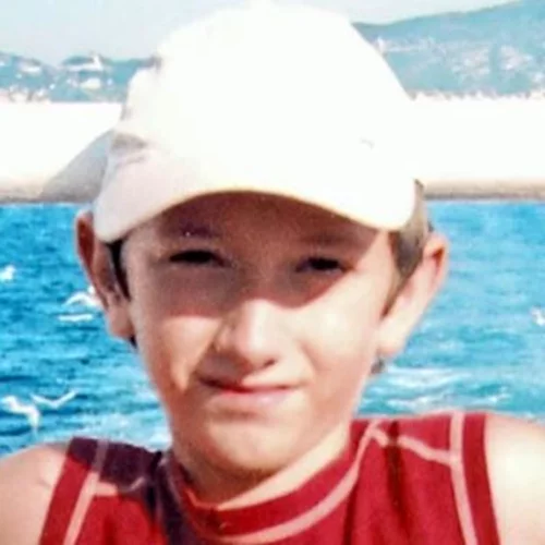 Εξαφάνιση 11χρονου Άλεξ | Φως μετά από 16 χρόνια - Οι δύο νέες μαρτυρίες που επικαλείται η μητέρα του