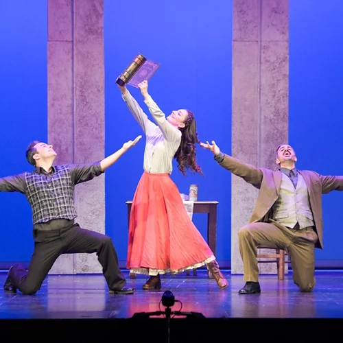 Ο μύθος της Anastasia "ζωντάνεψε" στο Ακροπόλ | Ένα φαντασμαγορικό μιούζικαλ με μικρούς και μεγάλους χορευτές