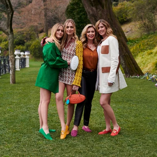 Tod’s Generations | Ο οίκος παρουσιάζει σε συνεργασία με την Chiara Ferragni μια οικογενειακή ιστορία