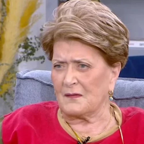 Βάσια Τριφύλλη | Προκάλεσε σάλο με τις δηλώσεις της για Πέτρο Φιλιππίδη και Δημήτρη Λιγνάδη