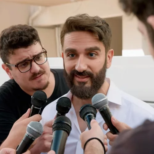 Το επικό τρολάρισμα του Διονύση Ατζαράκη στον Στέφανο Κασσελάκη