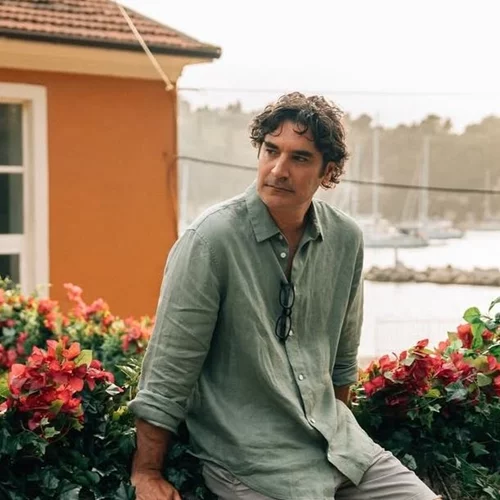 "O Χριστόφορος Παπακαλιάτης είναι ατάλαντος" | Ποιος ξεστόμισε την "edgy" αυτή ατάκα για τον αγαπημένο δημιουργό;