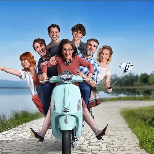 "Σέρρες" | Μήπως ο Γιώργος Καπουτζίδης μόλις "ανακάτεψε την τράπουλα" της ΛΟΑΤΚΙ+ κοινότητας;