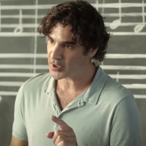 Χριστόφορος Παπακαλιάτης όπως James Dean | Μία εντυπωσιακή φωτογραφία τραβηγμένη 23 χρόνια πριν