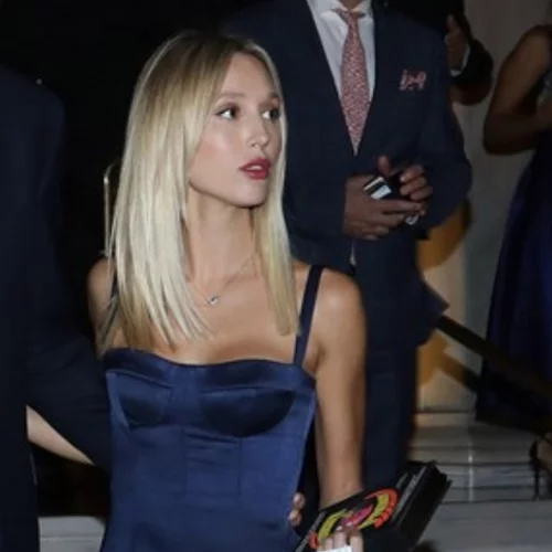 Οι κομψές εμφανίσεις της fashionista Μαρίας Ολυμπίας Γλίξμπουργκ στον γάμο Γλυξμπούργκ - Flohr