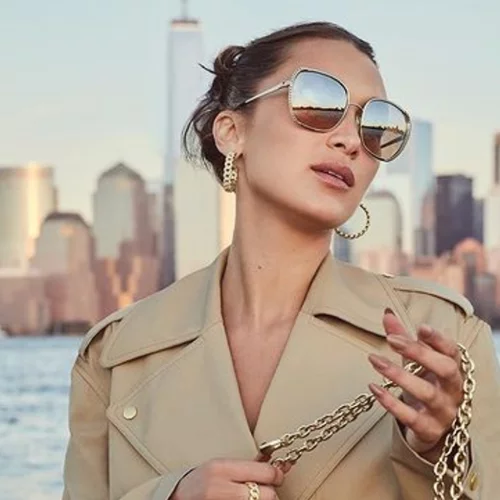 Η διάσημη ρήση της Diana Vreeland το μήνυμα της εαρινής καμπάνιας του Michael Kors