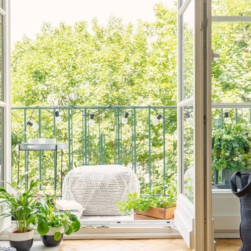 5 κομμάτια από την H&M Home που θα ανανεώσουν τη βεράντα σου