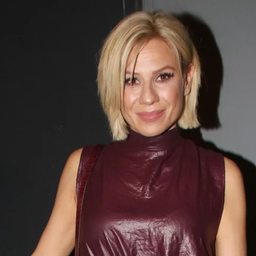 Πένθος για την Κατερίνα Καραβάτου | Aποχώρησε εκτάκτως από το "Τι λες τώρα"