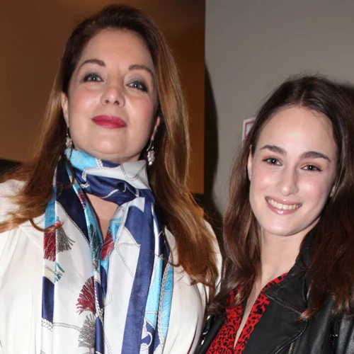 Άντζελα Γκερέκου & Μαρία Βοσκοπούλου | Έτσι γιόρτασαν τα πρώτα Χριστούγεννα χωρίς τον Τόλη Βοσκόπουλο - Η οικογενειακή φωτογραφία