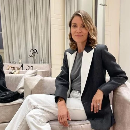 Bίκυ Καγιά: Σε luxury private club του Λονδίνου - Το μοναδικό που είχε επισκεφτεί η βασίλισσα Ελισάβετ στη ζωή της