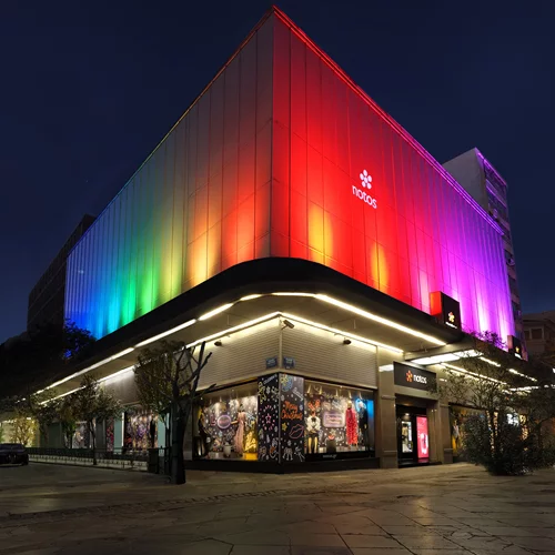 Η μαγεία των Χριστουγέννων στα πολυκαταστήματα Notos