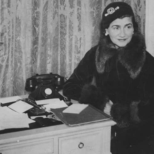 10 fashion films που αξίζει να δεις αν λατρεύεις τη μόδα