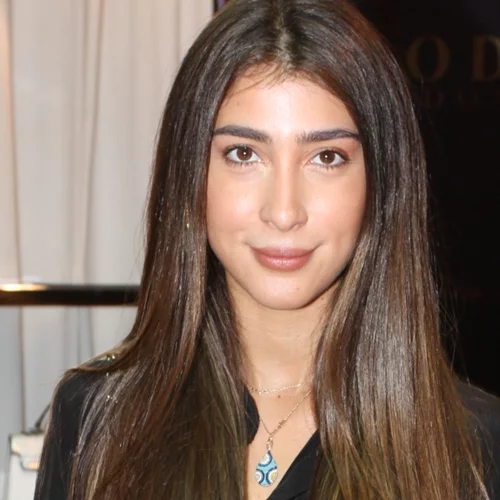 Η Χριστιάνα Μπέτα με τα must have παπούτσια της ανοιξιάτικης γκαρνταρόμπας