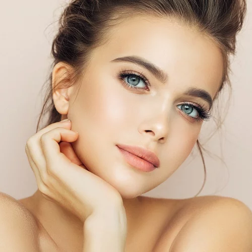 Μαύροι κύκλοι και ρυτίδες; Βρήκαμε το τέλειο "σφηνάκι" νεανικότητας για τα μάτια