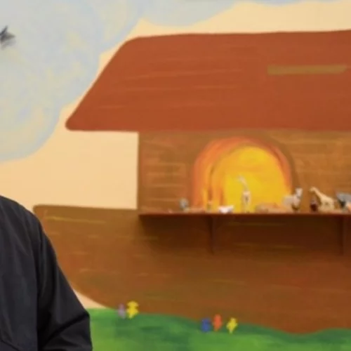 Κιβωτός του Κόσμου | Φύλλο και φτερό οι λογαριασμοί του πατέρα Αντωνίου και της πρεσβυτέρας - Ψάχνουν τις δωρεές