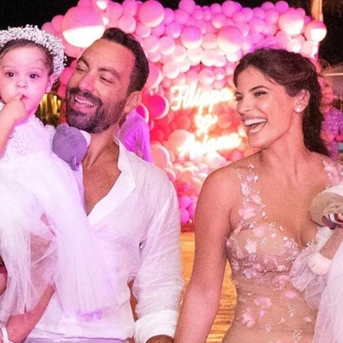 Τα #tanimanidakia είναι τα πιο γλυκά κορίτσια | Το βίντεο του Σάκη Τανιμανίδη που ξετρέλανε το Instagram