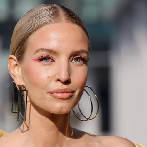 8 concealers που θολώνουν τις ρυτίδες κάτω από τα μάτια