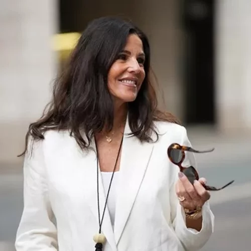 "Εξωφρενικά χαμηλά ενοίκια!"| Aυτή η ηλιόλουστη ελληνική πόλη εξυμνείται από τους Γάλλους