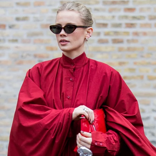 Δυσκολεύεσαι να συνδυάσεις τα χρώματα στα looks σου; Με αυτό το τρόπο δεν θα κάνεις ποτέ λάθος