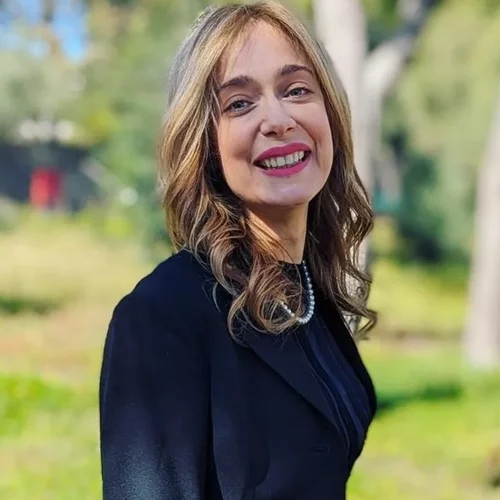 Αγνώριστη η Ντάνη Γιαννακοπούλου | Η μεγάλη αλλαγή που έκανε στα μαλλιά της