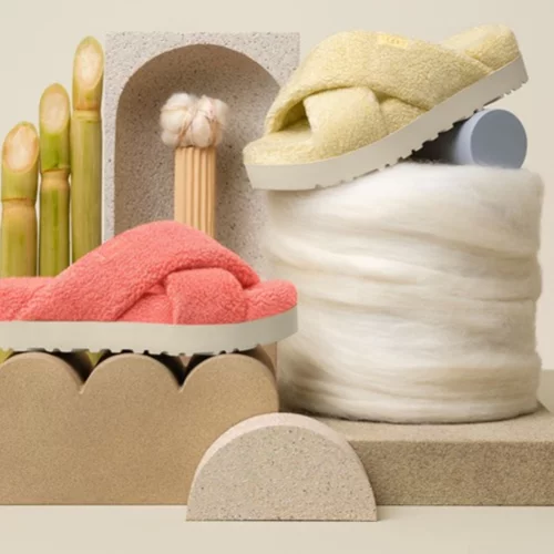 "Feel Good" | Η UGG παρουσιάζει τη νέα καμπάνια της και αποδεικνύει πως η βιωσιμότητα είναι το μέλλον της μόδας