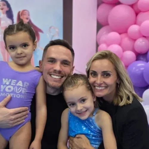 Σοφία Πετρούνια | Τα τρυφερά λόγια του ολυμπιονίκη μπαμπά της και η εντυπωσιακή τούρτα για τα γενέθλιά της