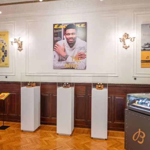 Esquire Townhouse Athens | Ταξίδι στον χρόνο με την Breitling