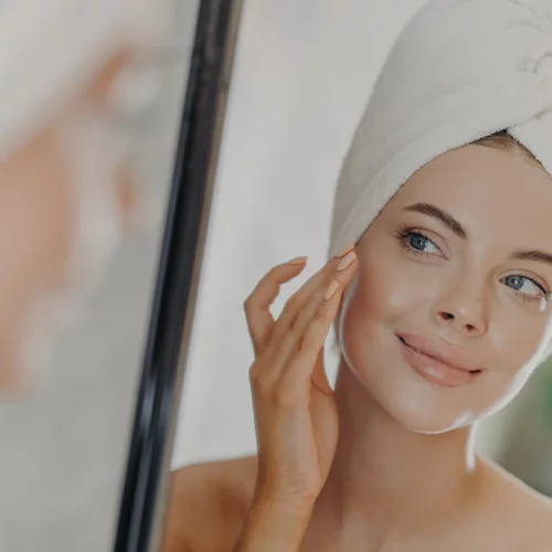 4 beauty hacks για να φαίνεσαι πιο ξεκούραστη στη στιγμή