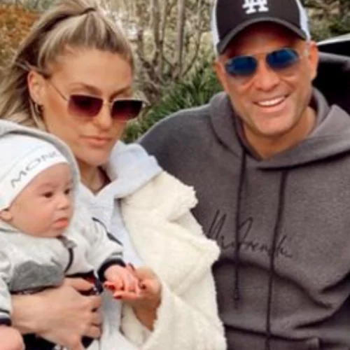 Βαλεντίνη Παπαδάκη | Τα μαθήματα μπάνιου με τον τεσσάρων μηνών γιο της και τα αρνητικά σχόλια που δέχθηκε