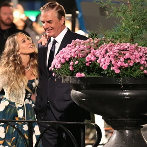 Γιατί η Carrie δεν κάλεσε ποτέ ασθενοφόρο; Ο Mr Big βάζει τα πράγματα στη θέση τους