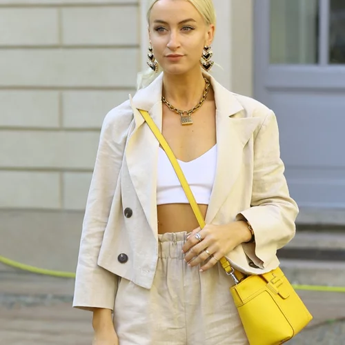 Σου φτιάξαμε τη λίστα με 10+2 must have αξεσουάρ για το καλοκαίρι