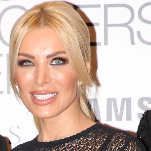 Κατερίνα Καινούργιου | Χάραξαν όλο το αυτοκίνητό της με κλειδί (pic)