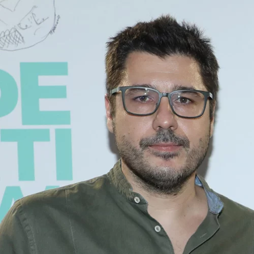 Λάμπρος Κωνσταντάρας | "Ο Τριαντάφυλλος με ρώτησε γιατί έλεγα όλα αυτά για εκείνον"