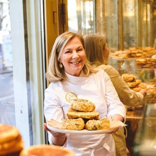 Ντίνα Νικολάου | Η σεφ που φιλοσόφησε την ελληνική κουζίνα