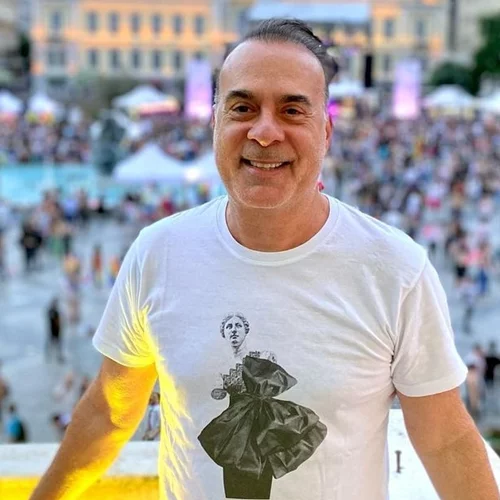 Φώτης Σεργουλόπουλος: "Δεν αισθάνθηκα ποτέ ότι έπρεπε ούτε να απολογηθώ, ούτε να αποκαλύψω, ούτε τίποτα. Έτσι ήμουν"