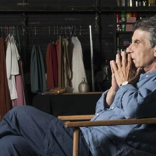 Γιάννης Μπέζος | "Δεν με νοιάζει η γνώμη των ανόητων"